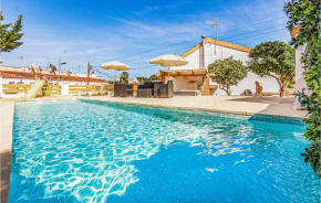 Amazing Home In Torrevieja With Wifi